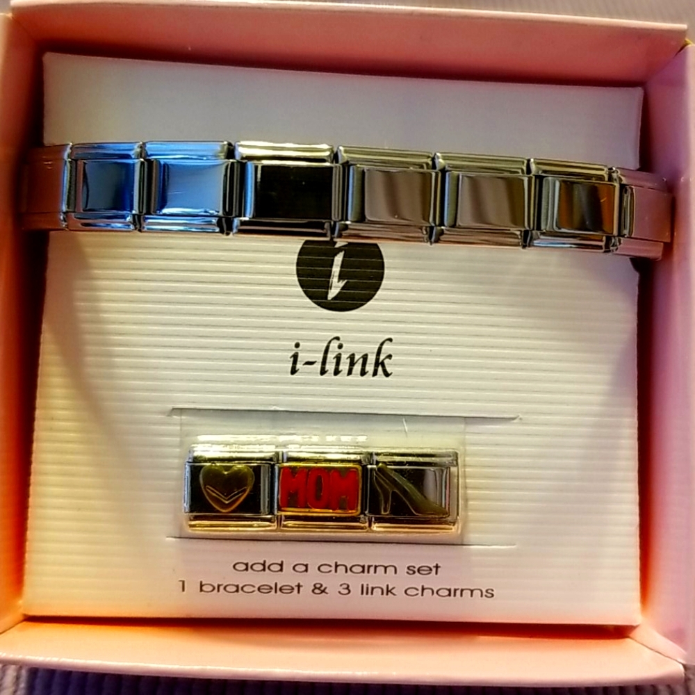 NWT I-link Charm Bracelet with three Charms